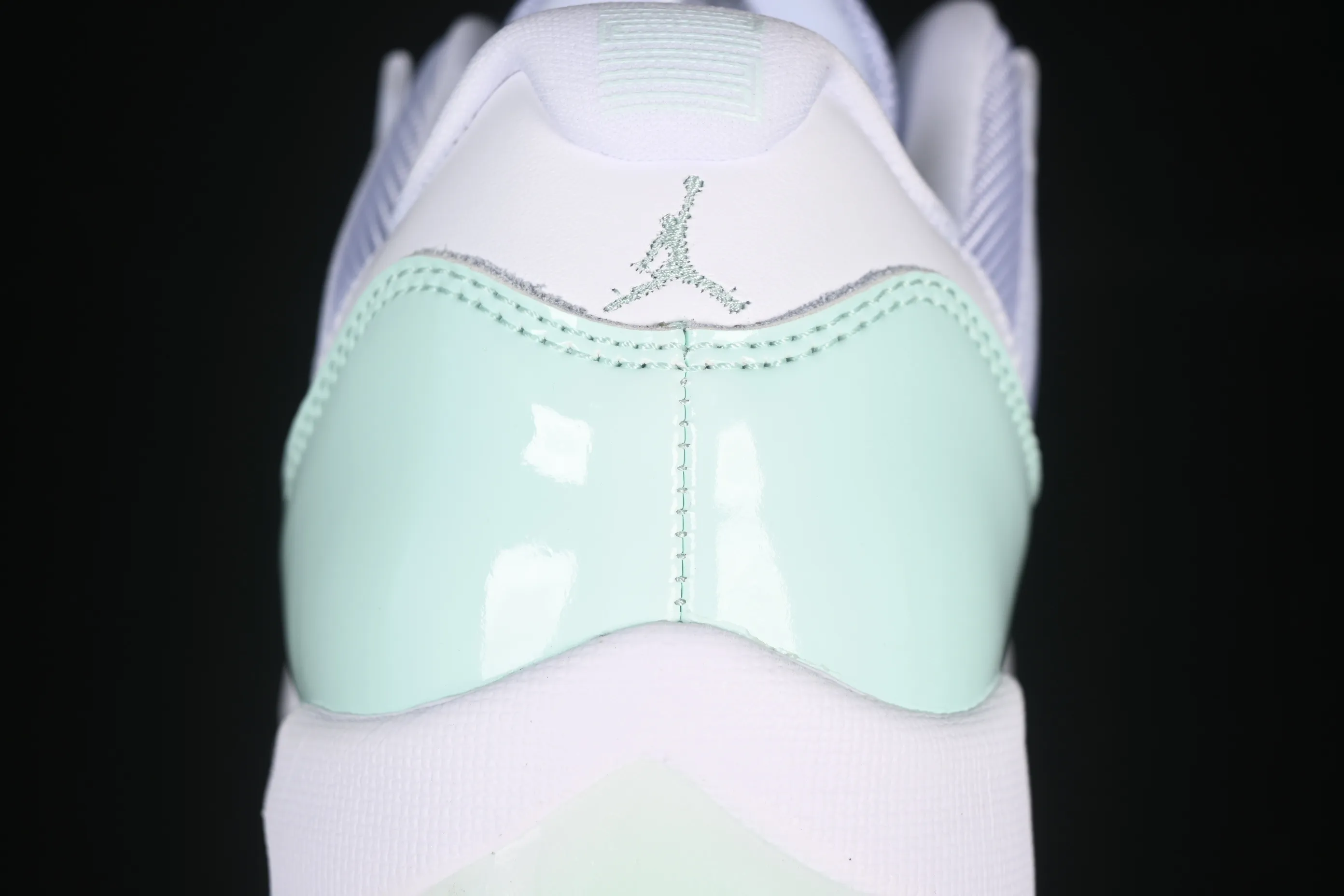 All categories Air Jordan Jordan series basketball shoes Air Jordan 11 F version Air Jordan 11 Low "Lgloo" AJ11 Joe 11 mint green AH7860-103